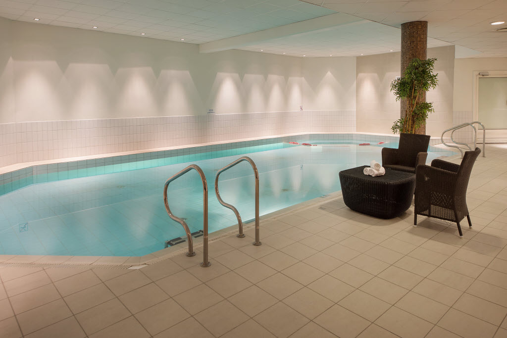Foto: Tord-Erik Andresen
Post@hotellfoto.no
Pool with steps